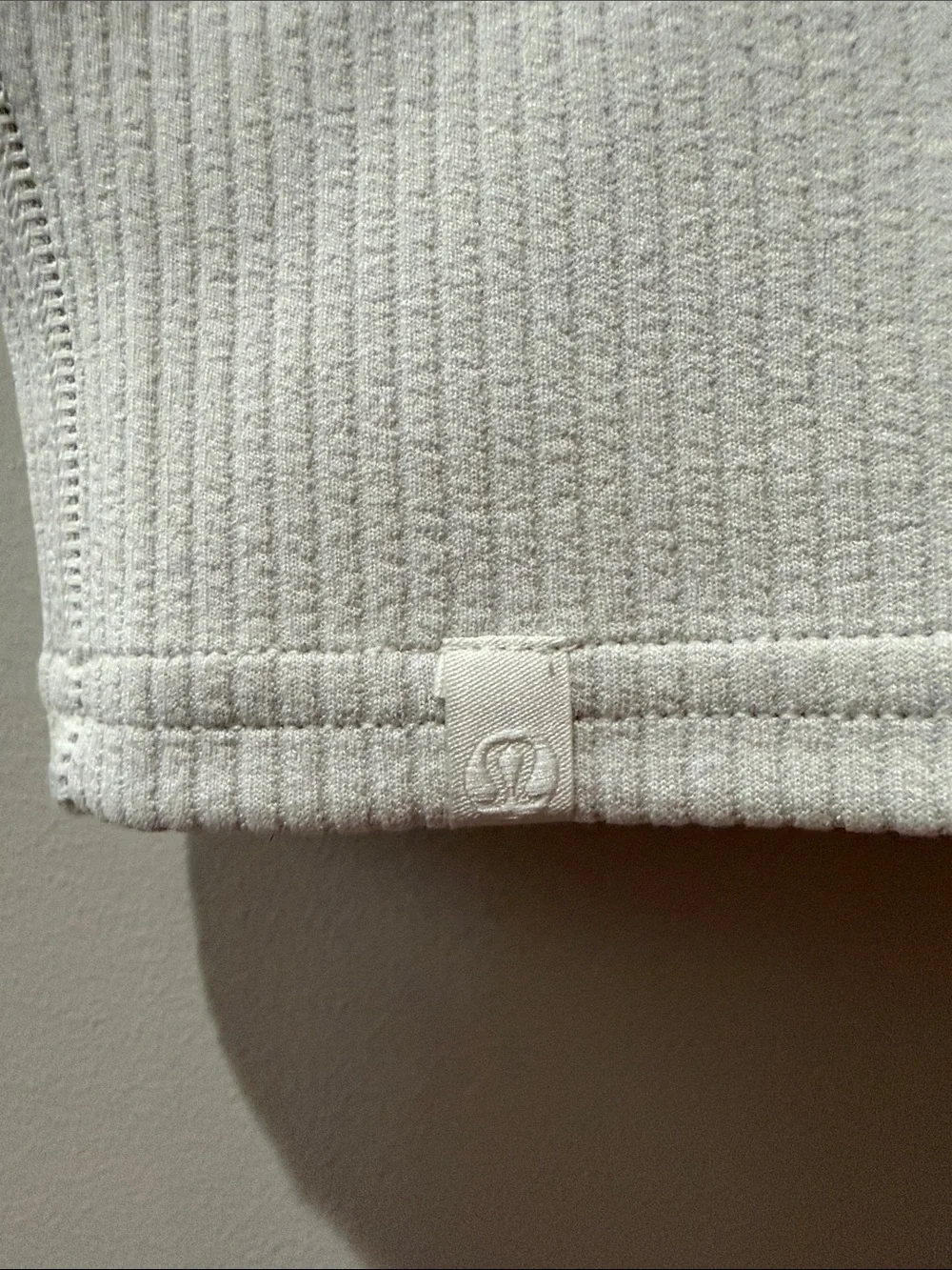 Sleeveless Cream Ribbed fitted Dress - Picture 3 of 4